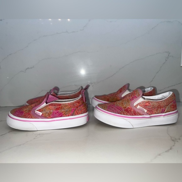 VANS Slip-On V Toddler Sneakers - Rose Camo Pink Floral Size 8.5 & 10.5 - Picture 3 of 14